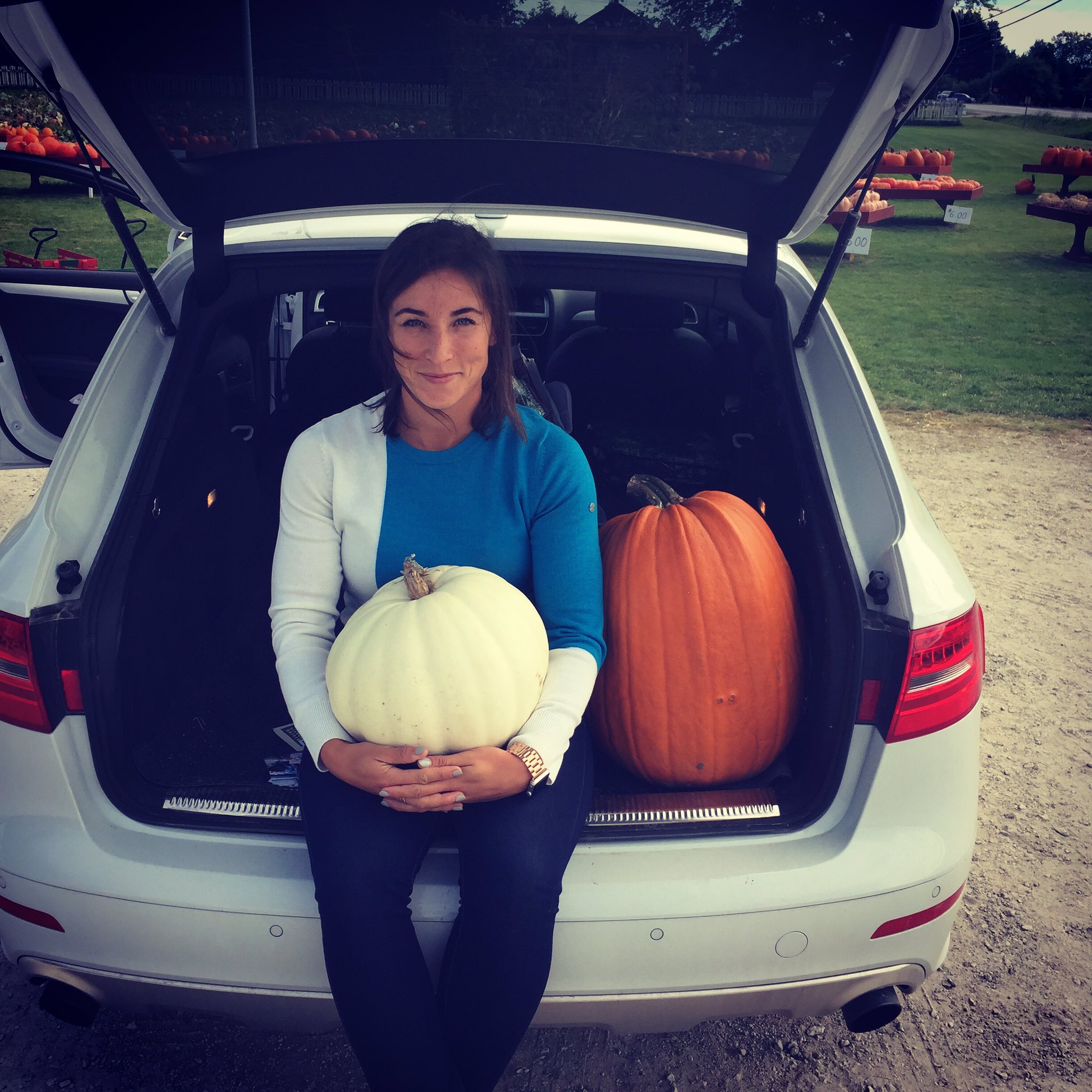 larisa and pumkins